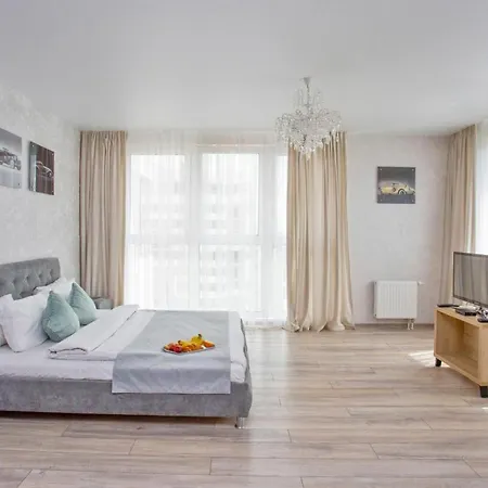 Tintoretto Studio Near Library Apartment *
